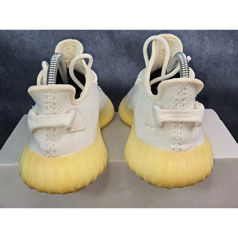 Adidas Yeezy Boost 350 V2 Cream/ triple White CP9366 Sneakers Mens Size 6